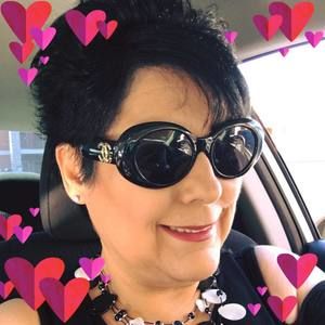 Meet your Posher, Juana